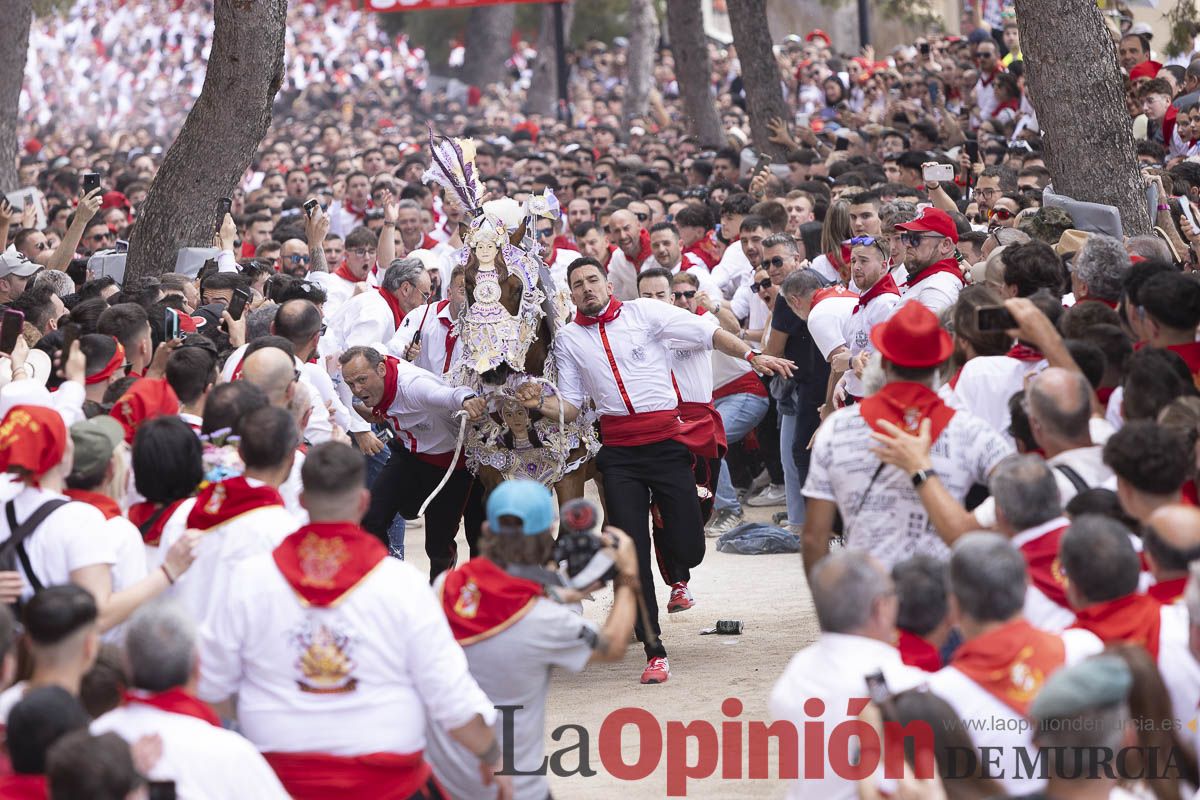 Así se ha vivido la carrera de Los Caballos del Vino en Caravaca