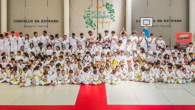 Gala de Kyus del Judo Club Base reúne a cerca de 200 judocas | JUDO CLUB BASE