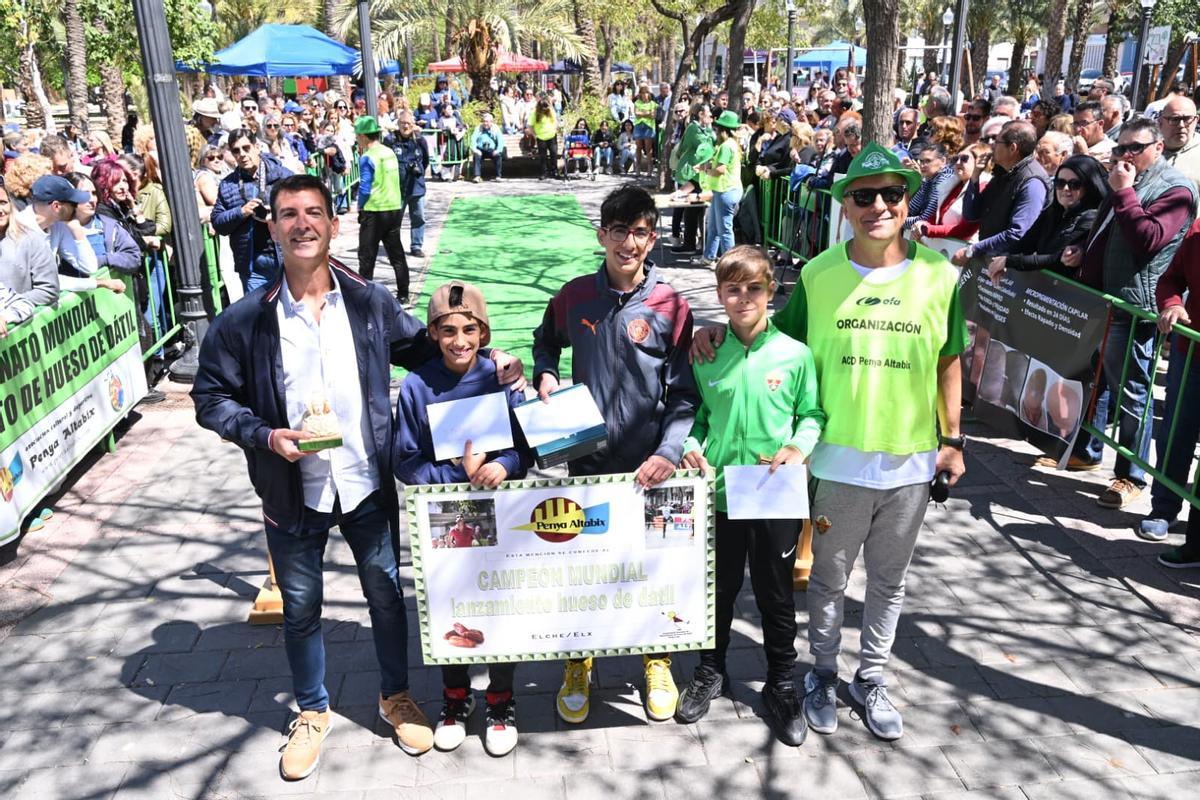 Los primeros clasificados en la categoría infantil.