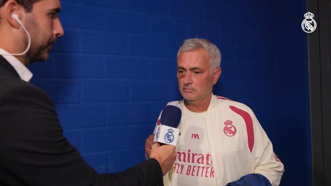 Presentación 'fantasma' de José Mourinho con el Real Madrid