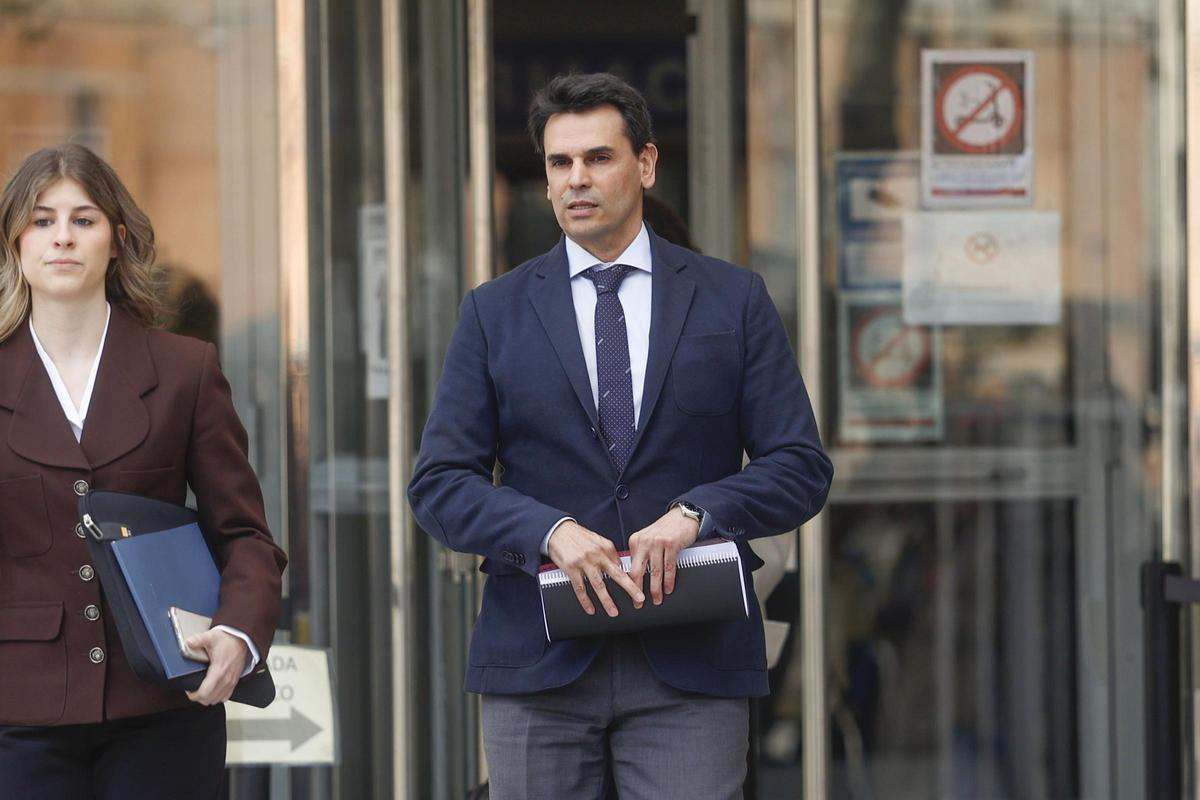 La jueza que investiga a Miguel Ángel Rodríguez cita como testigo a la pareja de Ayuso