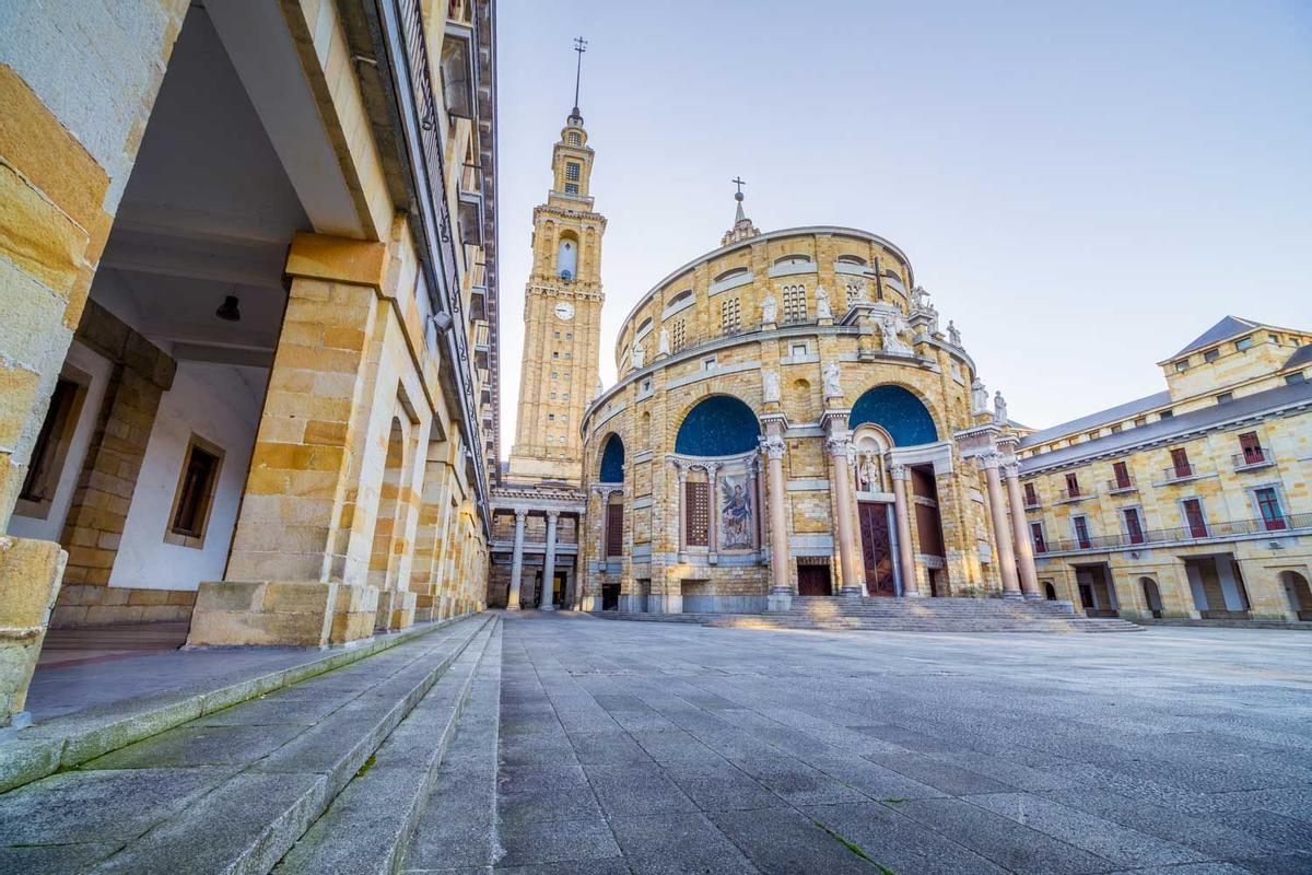 La grandeza de la Laboral Ciudad de la Cultura