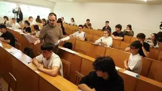 El déficit de comprensión lectora y expresión escrita llega a las puertas de la universidad en Galicia: así lo advierten correctores de la PAU