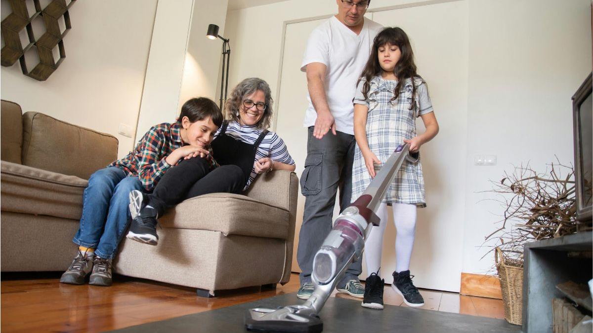 Amazon rebaja el aspirador Kärcher capaz de eliminar la suciedad de cualquier suelo y superficie a su precio mínimo