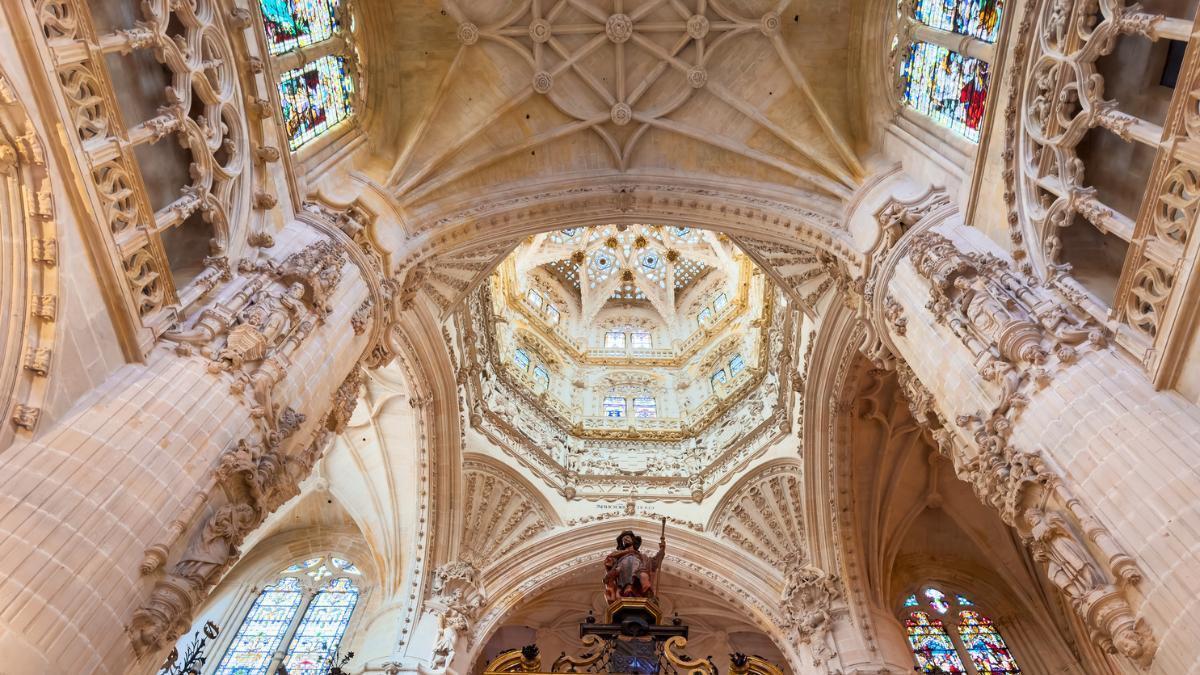 La Catedral de España que alberga el sepulcro del Cid Campeador