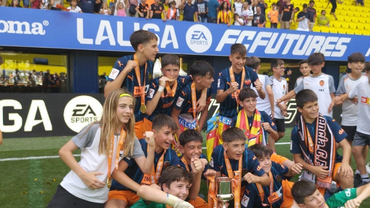 Valencia, brillante campeón de La Liga FC Futures