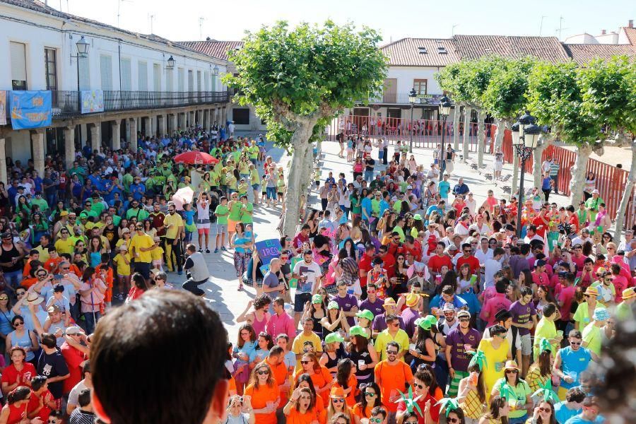 Las peñas inician las fiestas en Fuentesaúco