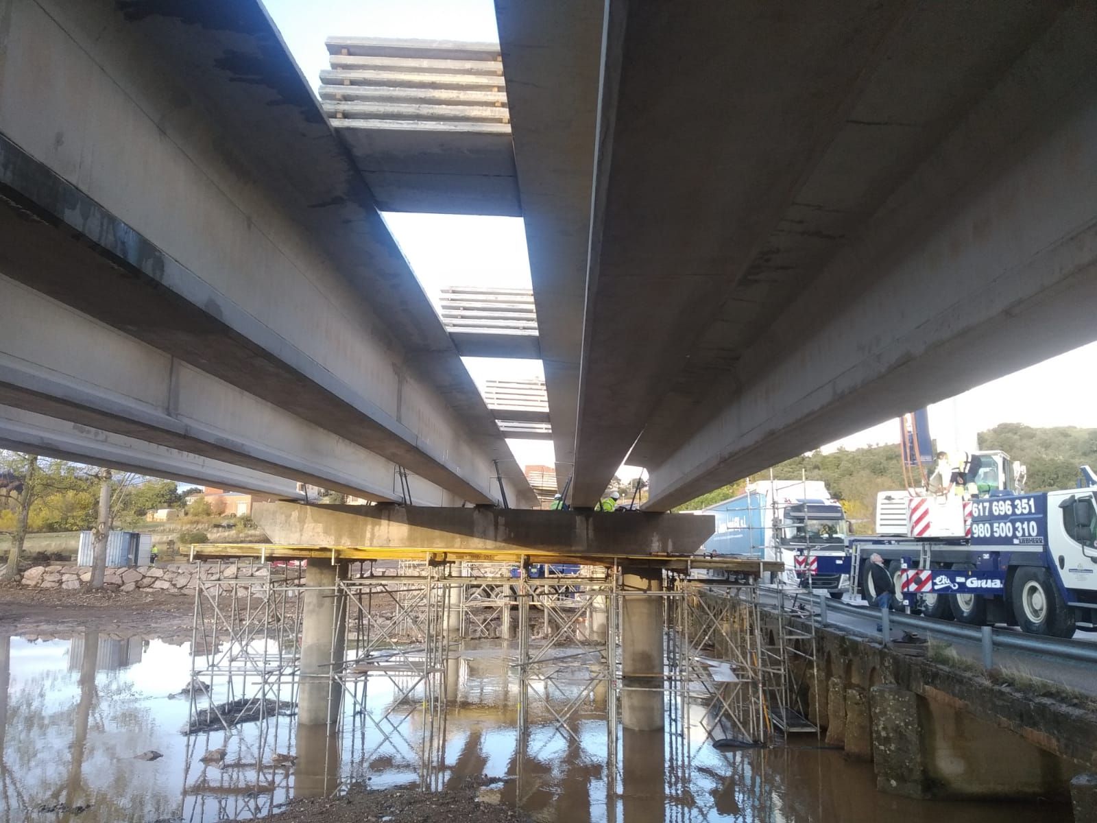 GALERÍA | Obras en el puente de Domez sobre el río Aliste