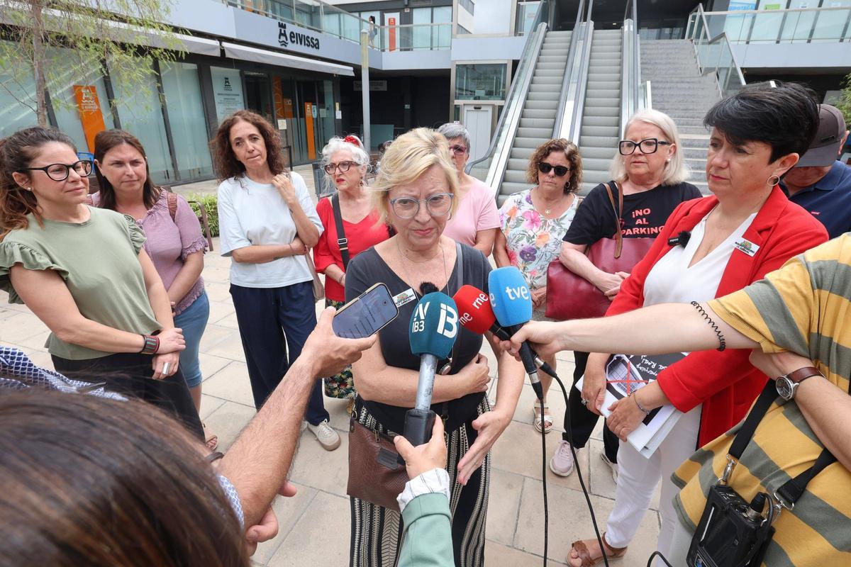La movilización de los vecinos de Ibiza en contra del microparking en sa Real, en imágenes