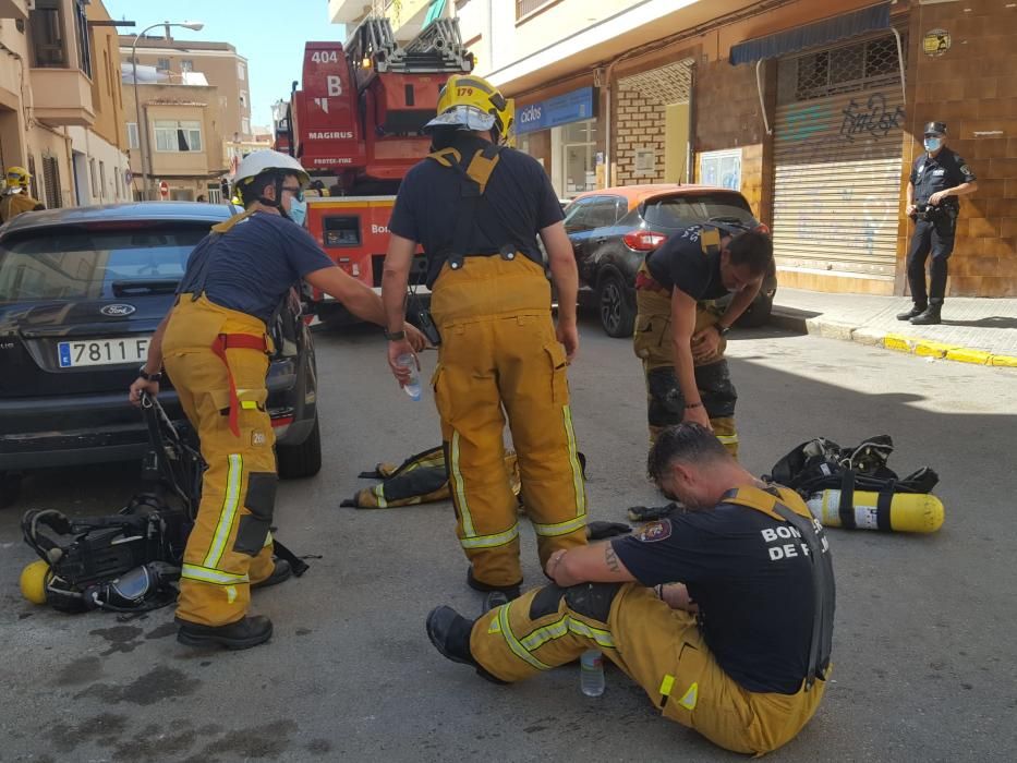 Alarma por un incendio en un ático en Palma