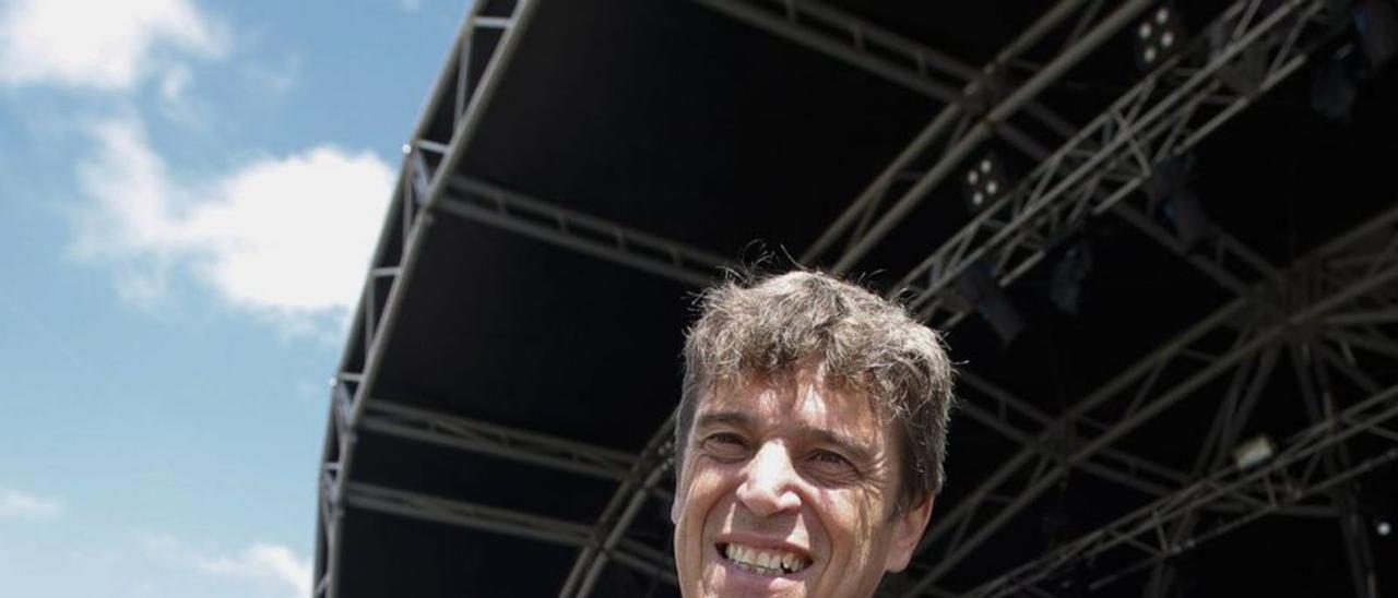 Javier Ojeda, en su anterior concierto en Luanco en 2017. | Ricardo Solís