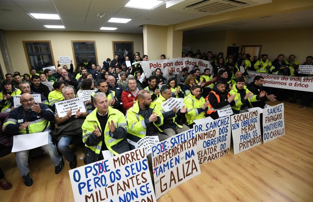 Los trabajadores de Ence obtienen el respaldo del pleno de Cerdedo-Cotobade