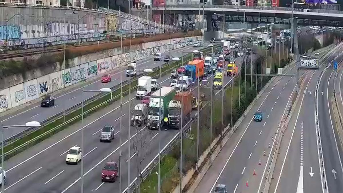 Accidente en la C-58 a la altura de Torre Baró, Barcelona