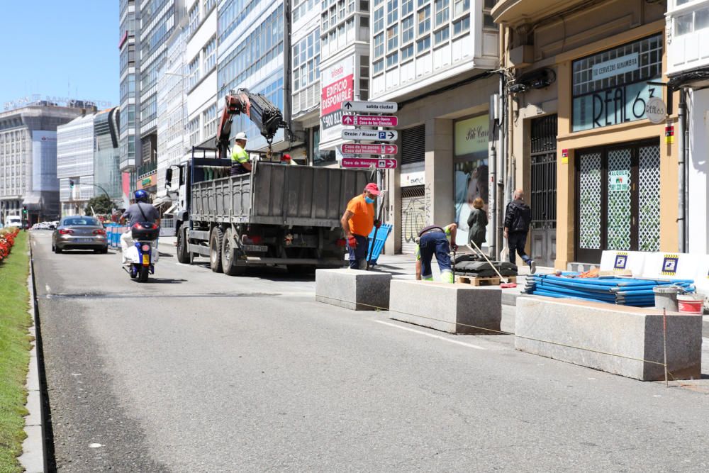 Bancos de piedra, bordes de granito y elementos de ornamentación sustituirán a las vallas que delimitaban el carril provisional.