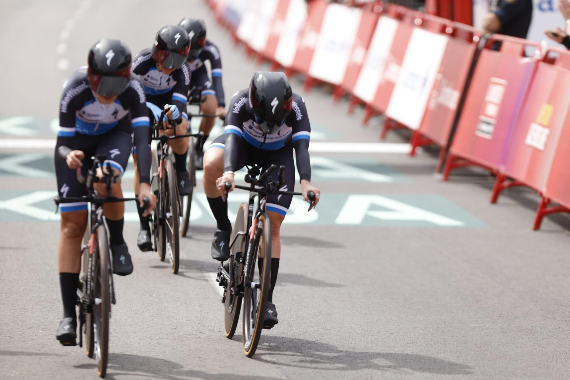 Primera etapa de La Vuelta a España Femenina en València