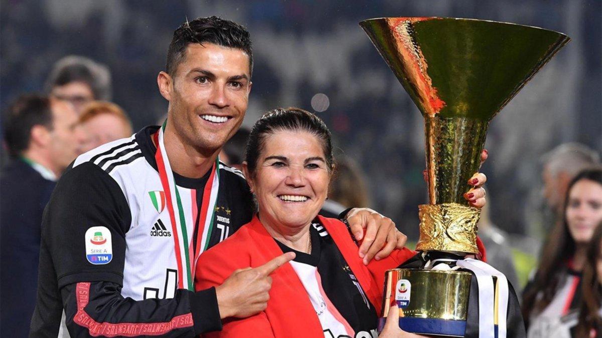 Dolores Aveiro siempre está junto a Cristiano Ronaldo