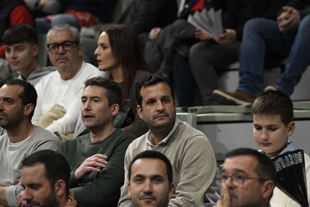 Todas las imágenes del partido del UCAM Murcia contra el Bàsquet Girona