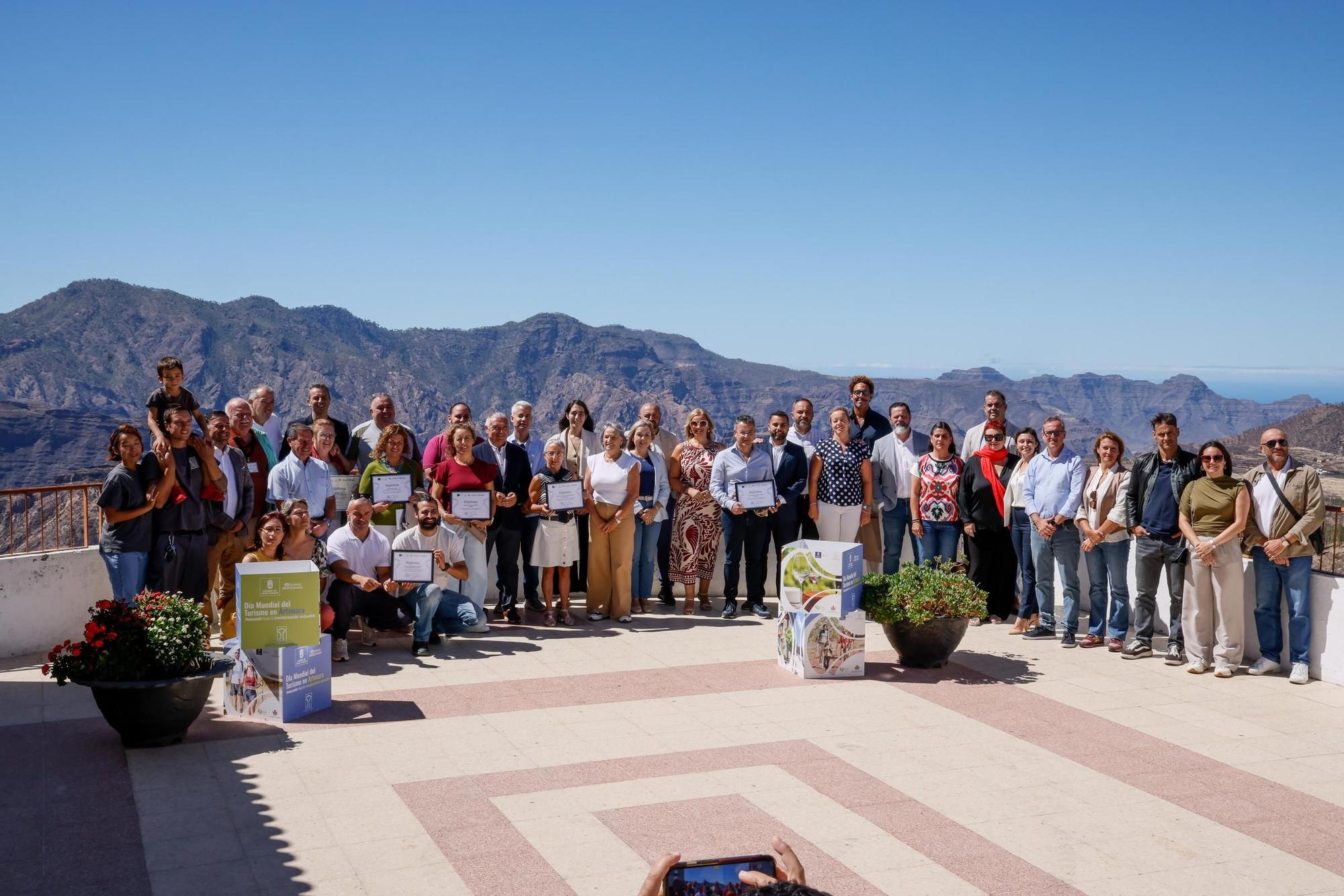 Celebración del Día del Turismo en Artenara