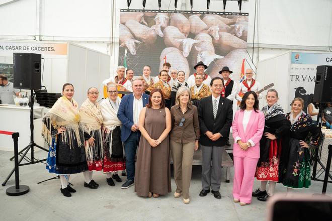Así ha sido el acto inaugural de la Feria del Queso de Casar de Cáceres