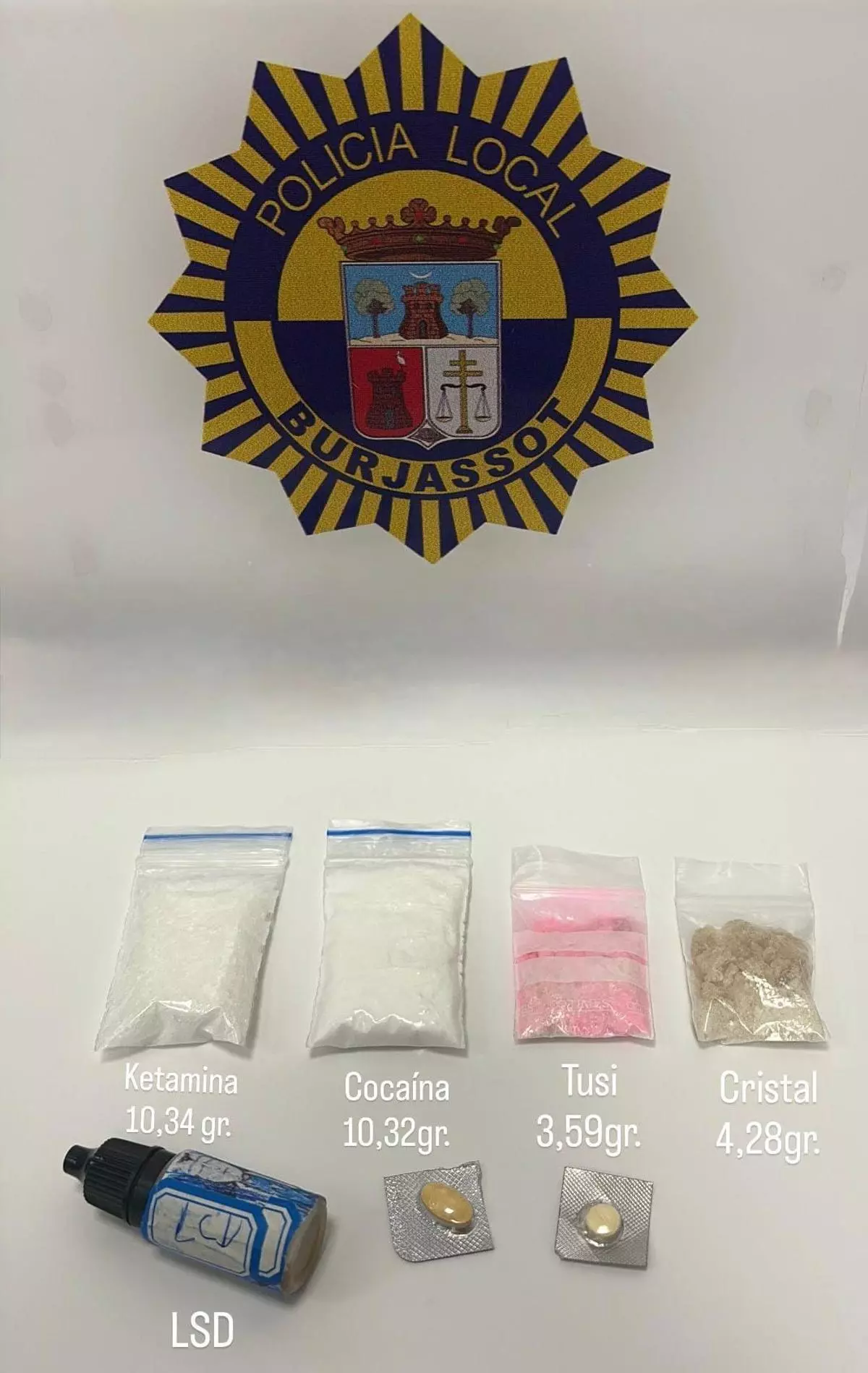 Sorprendidos en Burjassot con seis tipos de drogas que iban a vender en una fiesta