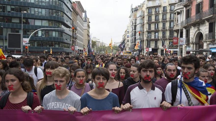 «Paro de país» y una huelga general en Cataluña