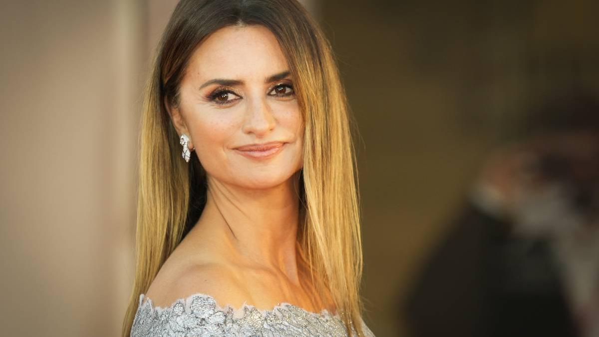 Penélope Cruz, radiante en la clausura del Festival de cine de Venecia