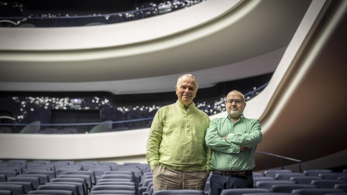 Sir Mark Elder y Jesús Iglesias Noriega.