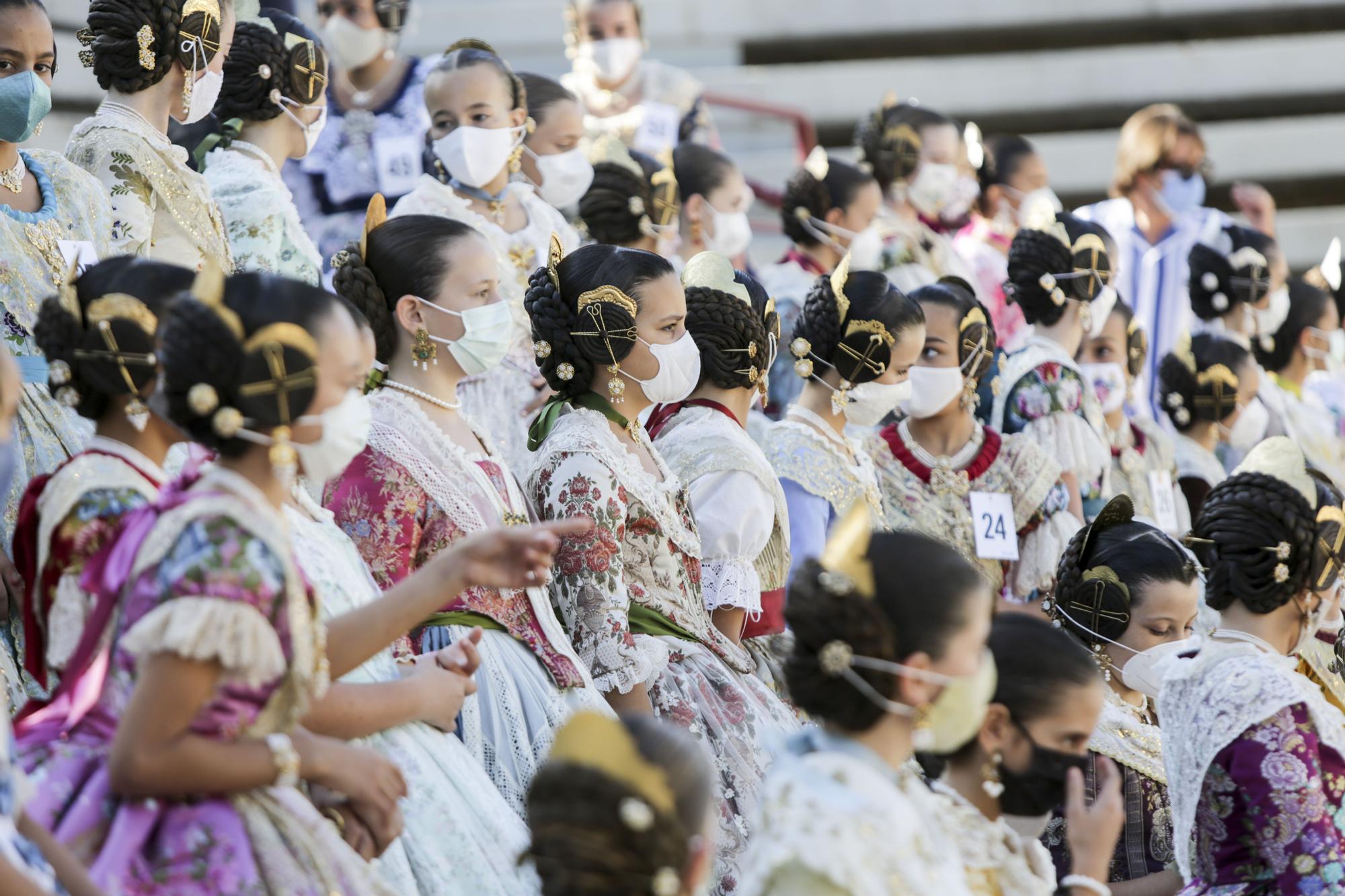 La foto oficial de las aspirantes a fallera mayor infantil de València