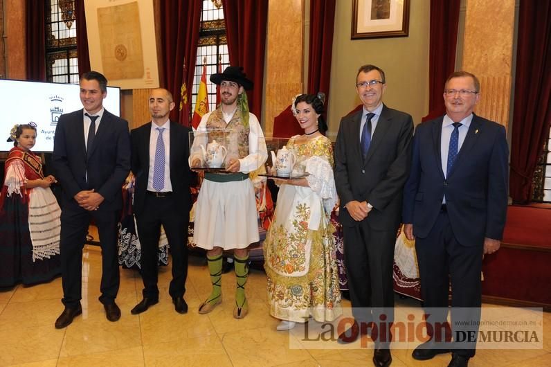 Mejores trajes de huertana y huertano del 'photocall' del Bando de la Huerta de Salzillo Tea and Coffee