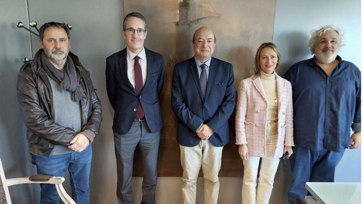 Directivos de Pimeco con el presidente y el director de la Autoridad Portuaria de Balears.