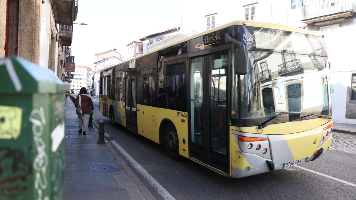 Imaxen do bus urbano da liña 6A