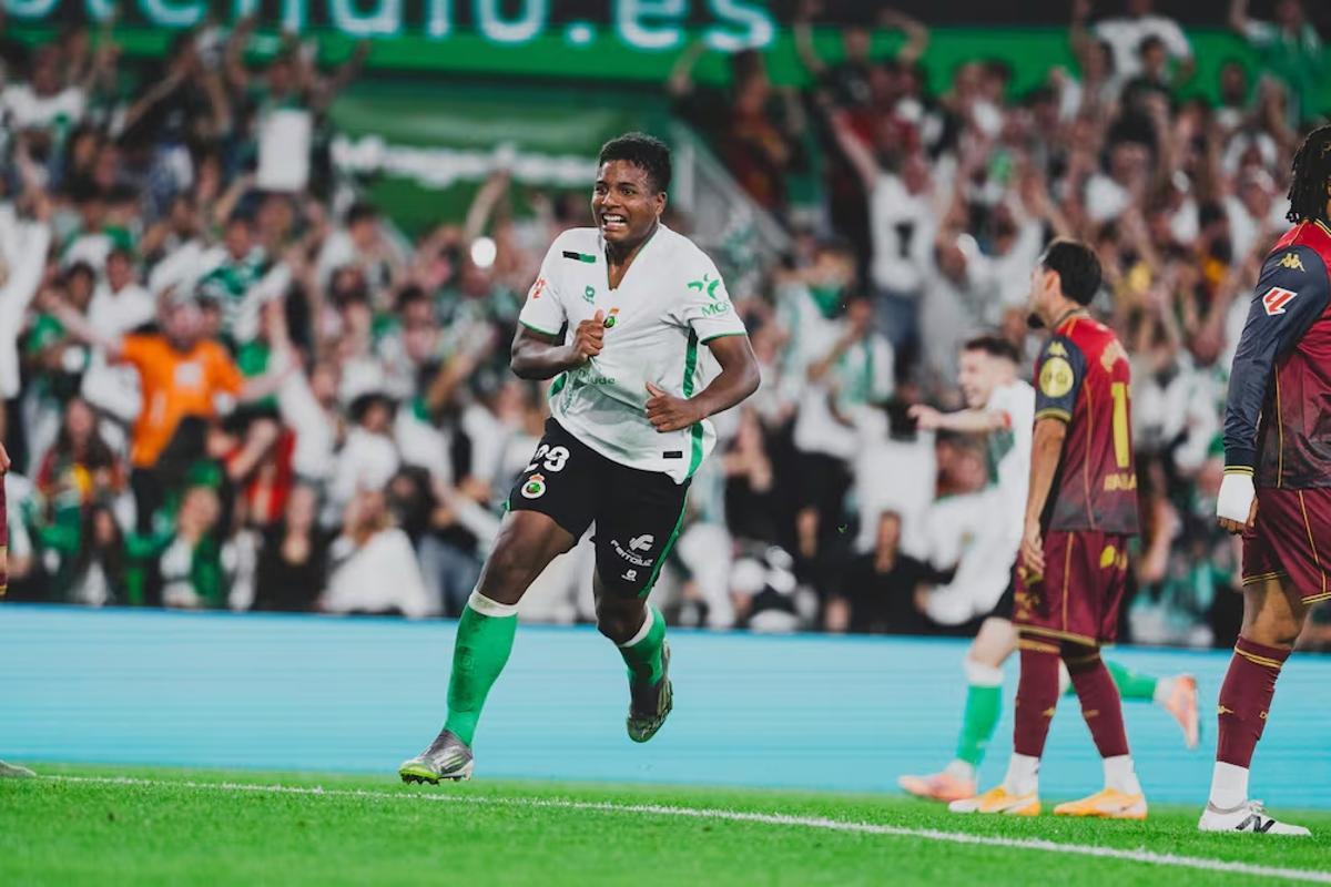 Jeremy Arévalo, delantero del Racing.