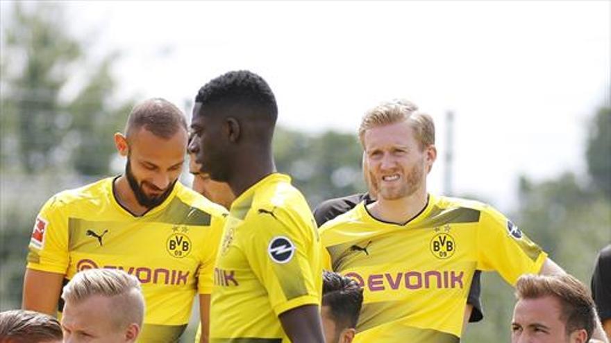 Dembélé presiona al Dortmund al ausentarse del entrenamiento