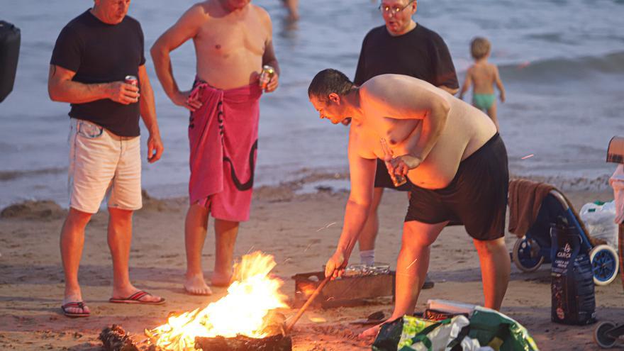 Noche de San Juan 2023 en la Playa del Cura de Torrevieja