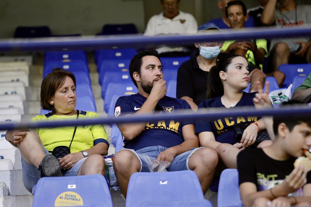 El encuentro entre el UCAM Murcia y el Xerez Deportivo, en imágenes
