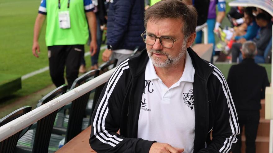 Orgullo y rabia de Julio Cobos por el empate del Cacereño