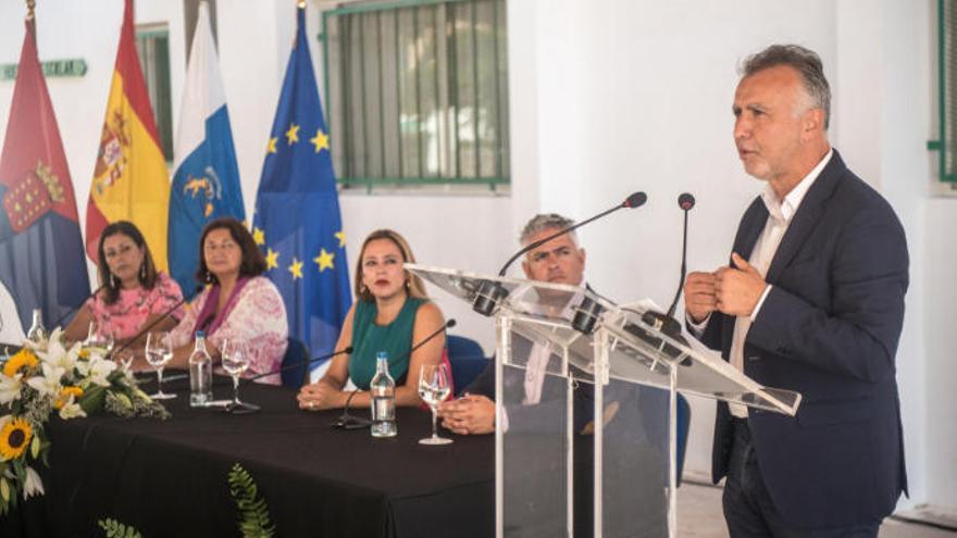 Ángel Víctor Torres en la presentación del curso escolar.