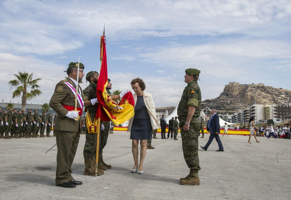 600 personas juran bandera en Alicante