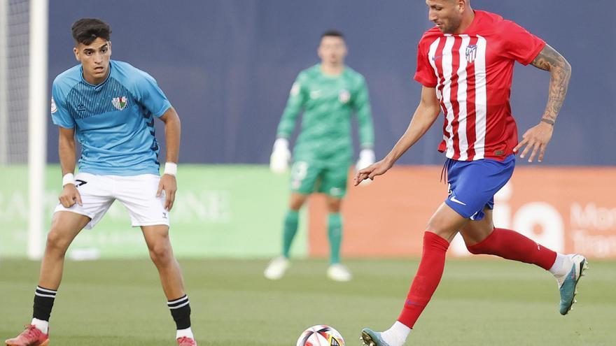 Un instante del encuentro del Antequera CF en tierras madrileñas.