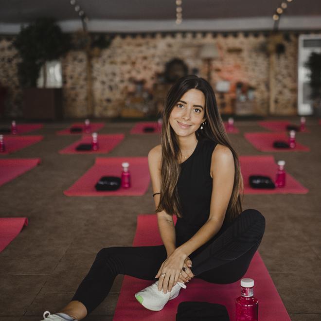 María F. Rubíes momentos antes de disfrutar de la clase de fitness y yoga en el evento  Clandestinemood by Bodas.net.