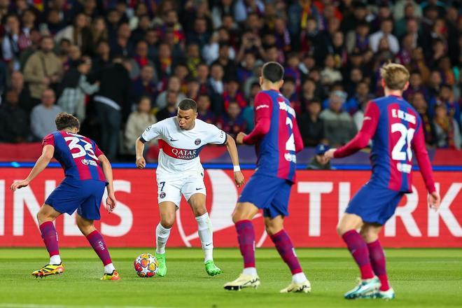 FC Barcelona - PSG, la vuelta de cuartos de final de la Champions League, en imágenes