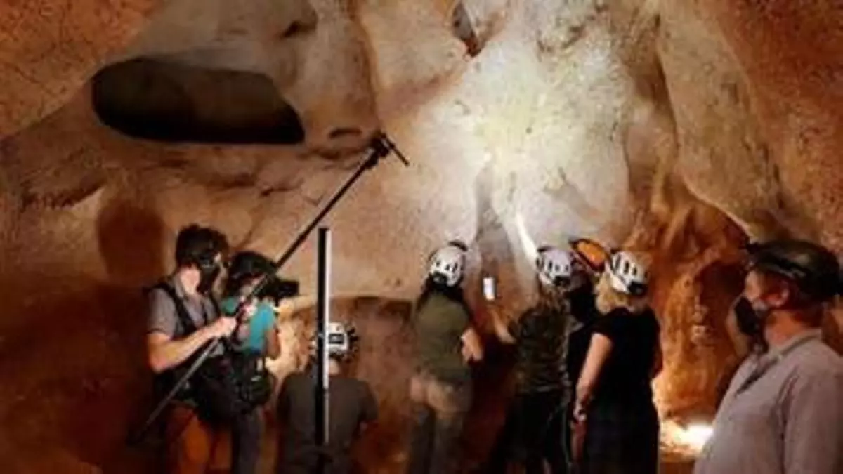 National Geographic graba nuevos documentales en las cuevas de Rincón de la Victoria