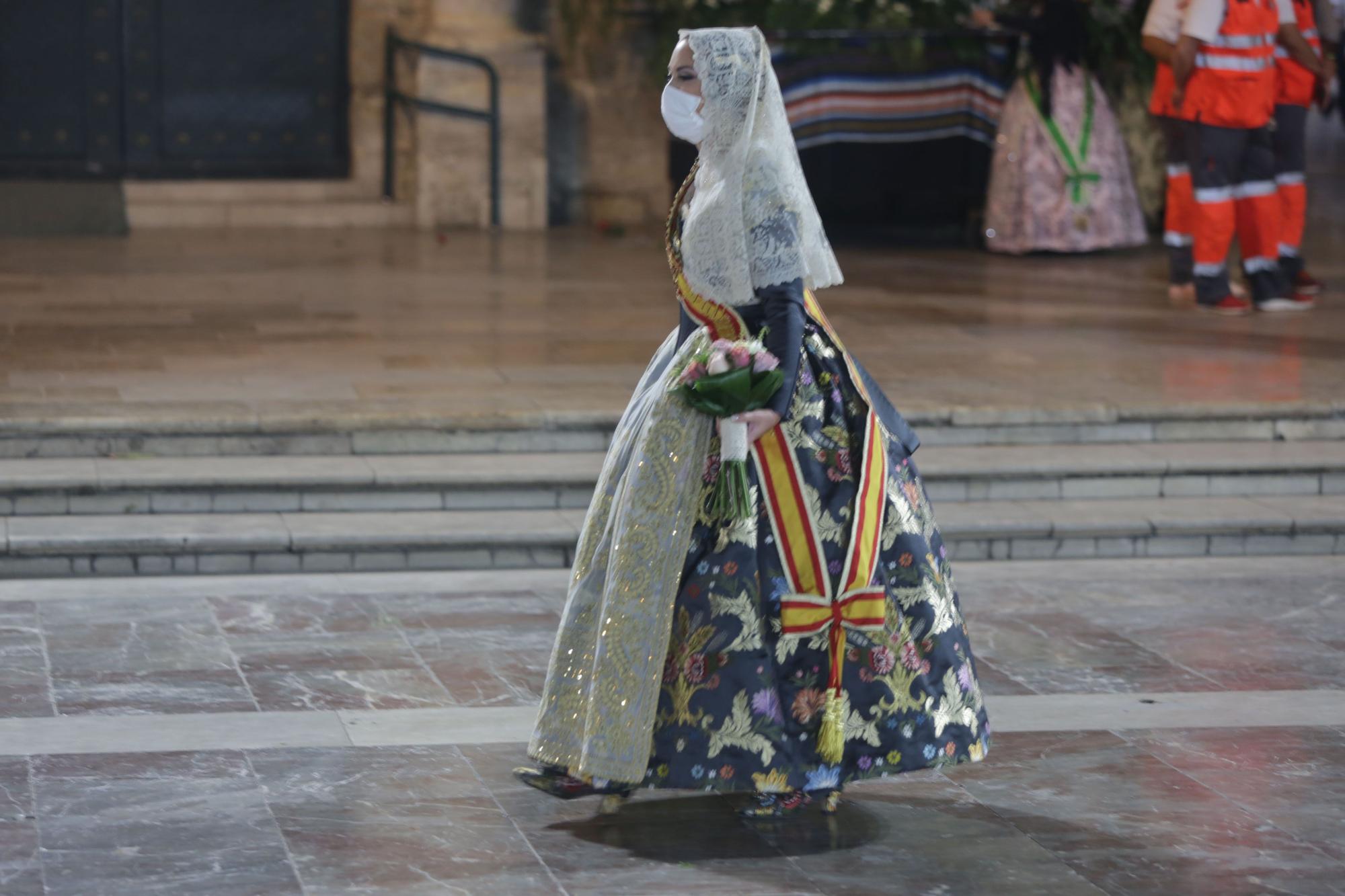 Búscate en el segundo día de Ofrenda por la calle de Caballeros (entre las 21.00 y las 22.00 horas)