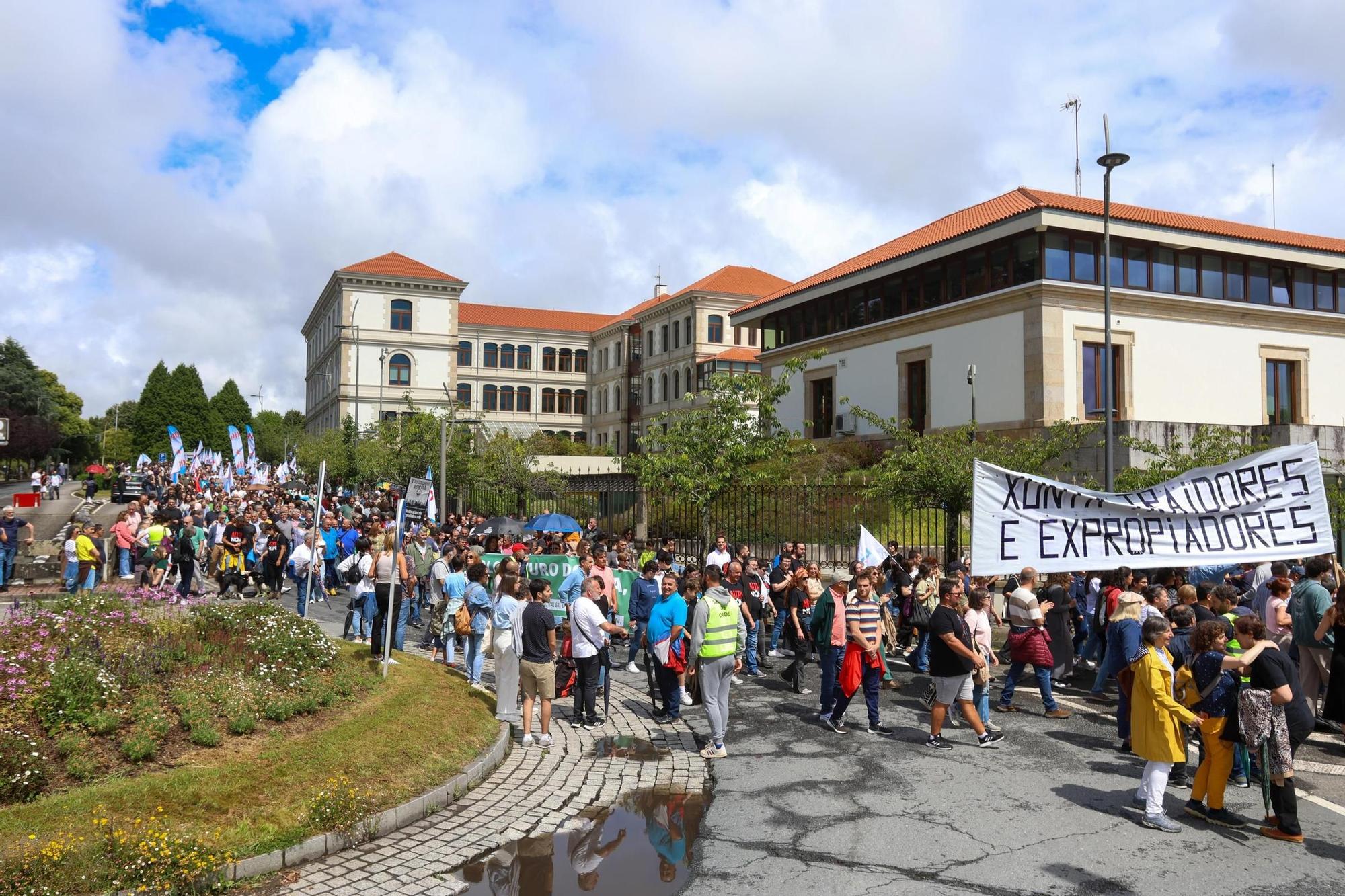 Galicia alza la voz contra la instalación de la celulosa Altri en Palas