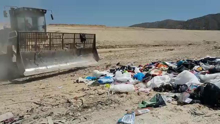 Destrucción de prendas falsificadas intervenidas en Alicante y valoradas en más de 150.000 euros