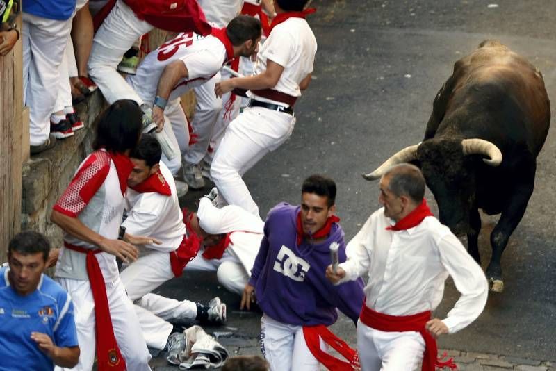 Fotogalería del sexto encierro de San Fermín