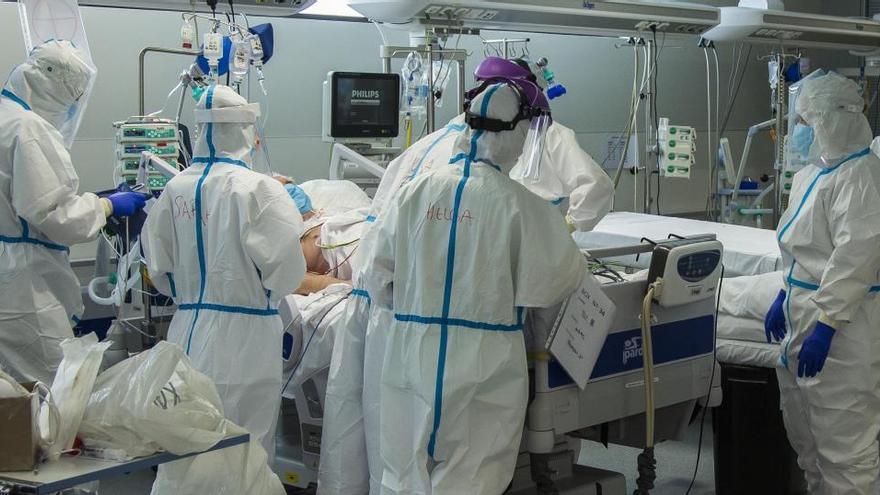 Un pacient, atès a la UCI d&#039;un hospital de Cantàbria