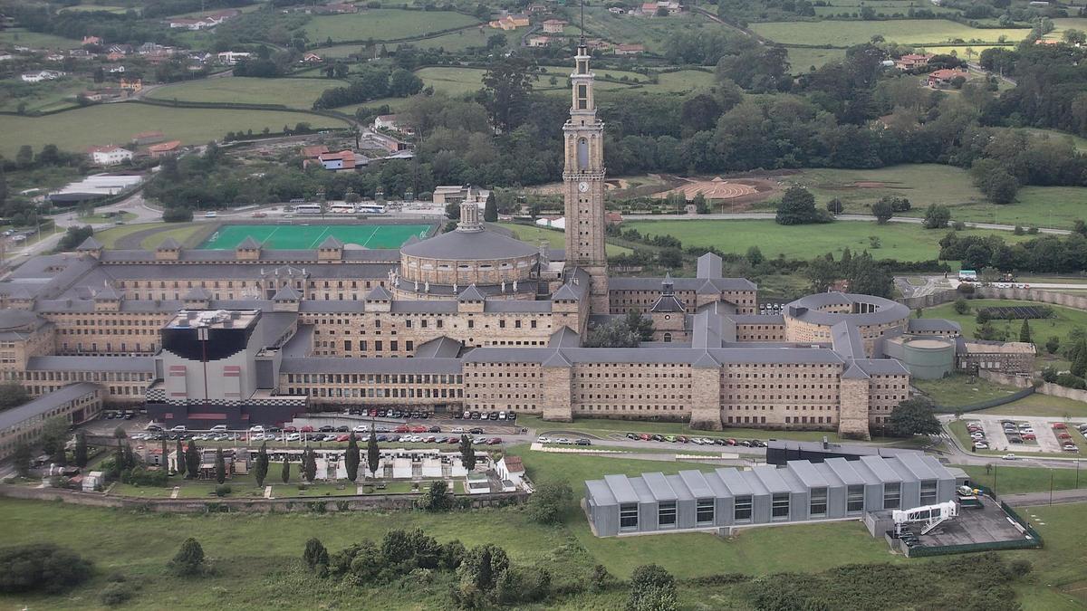 Vista de la Universidad Laboral.