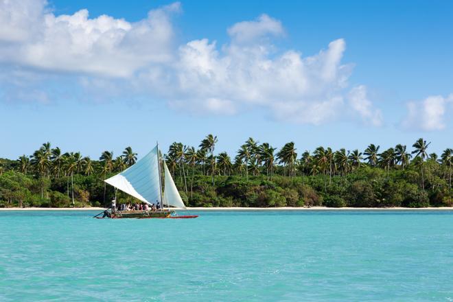 Durante mucho tiempo fue considerada parte del archipiélago de Nueva Caledonia.