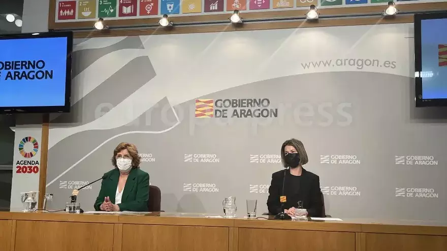 María Victoria Broto y Noelia Carbó, esta mañana, en la presentación del proyecto piloto.